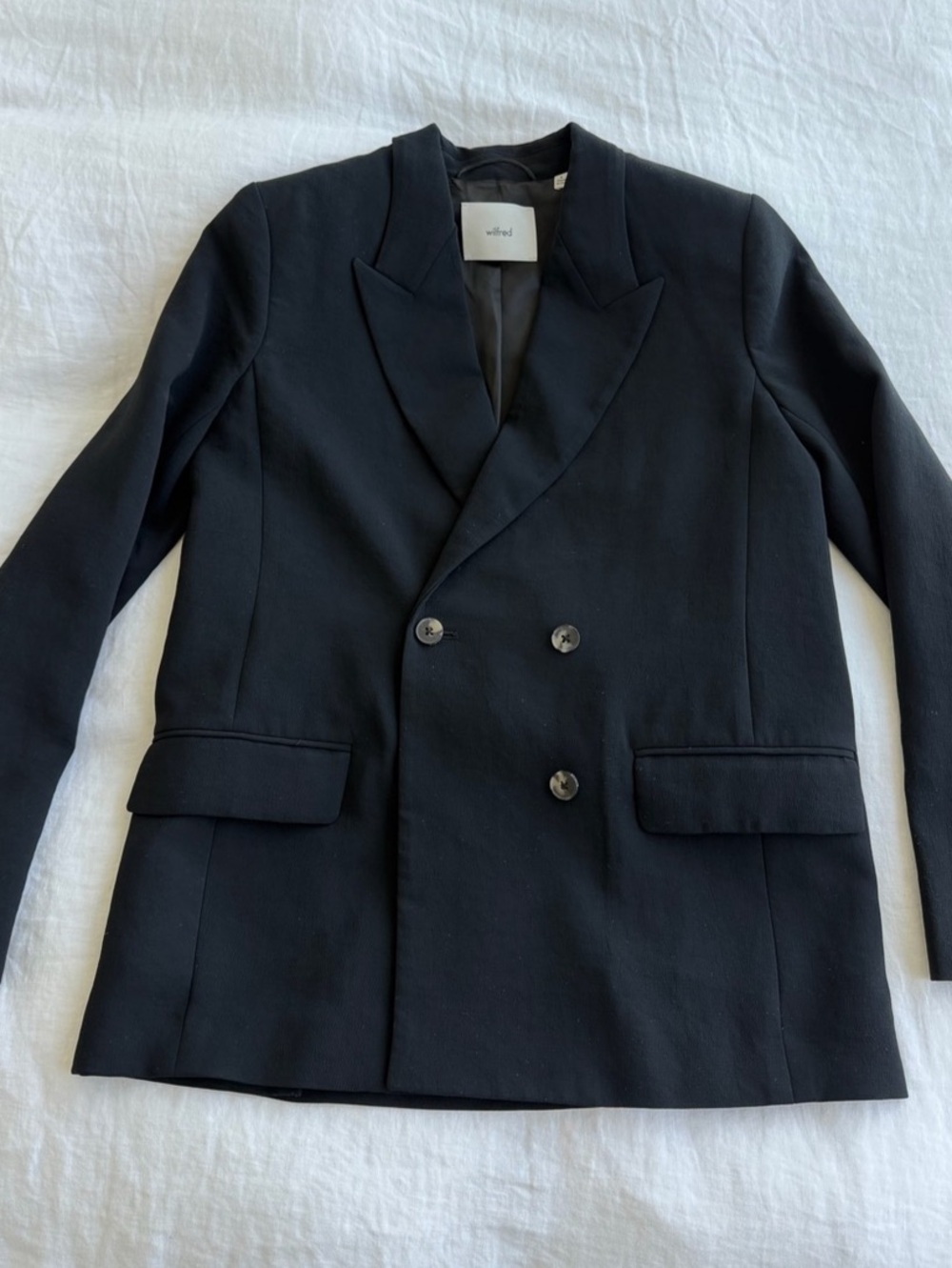 Wilfred Aritzia Black Blazer